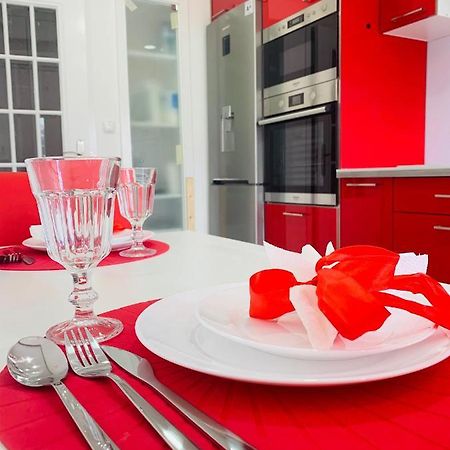 Rooms In Lisbon 3 Min From Metro Bela Vista ภายนอก รูปภาพ
