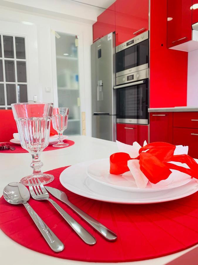 Rooms In Lisbon 3 Min From Metro Bela Vista ภายนอก รูปภาพ